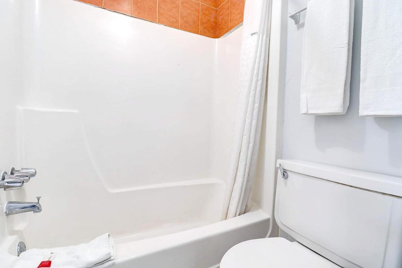 Motel 6 Tucson, Az - East Williams Center Eksteriør billede