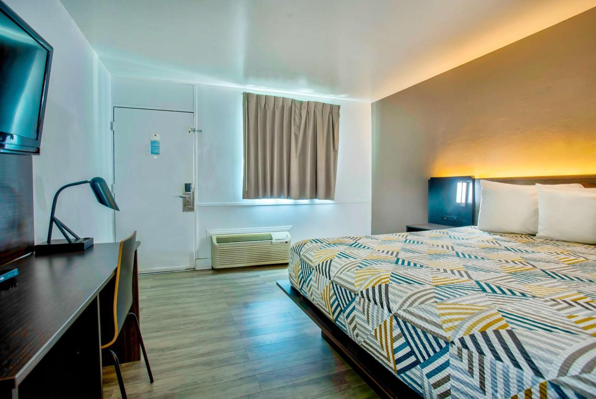 Motel 6 Tucson, Az - East Williams Center Eksteriør billede