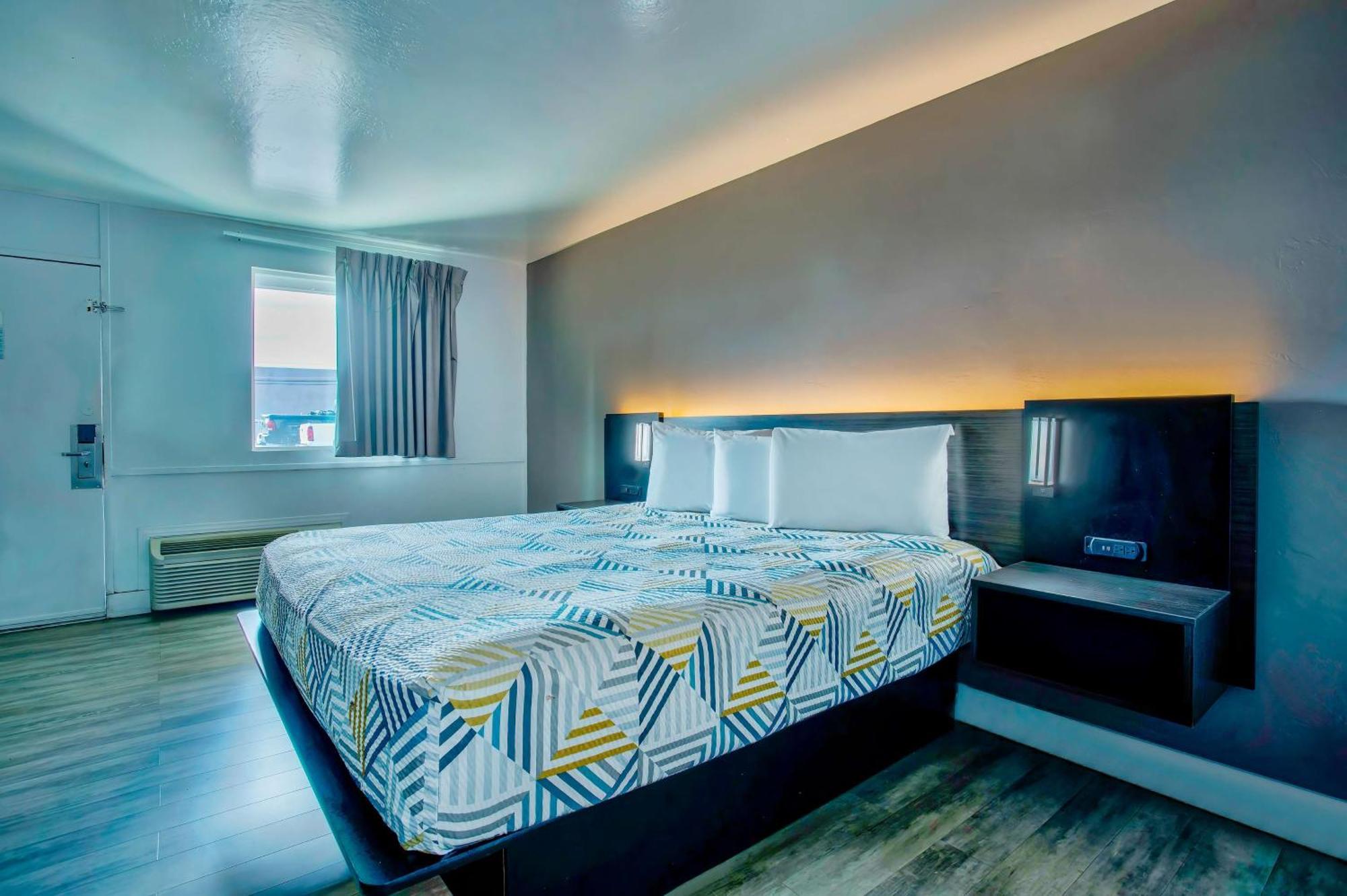 Motel 6 Tucson, Az - East Williams Center Eksteriør billede